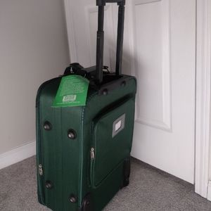 Softside Carry-on Expandable Wheeled Upright
